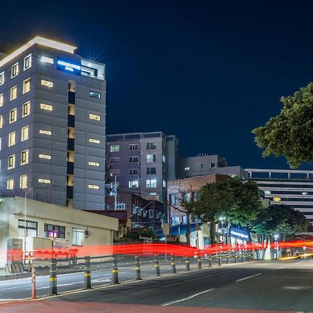 Cornerstone Hotel مدينة سيوجويبو المظهر الخارجي الصورة