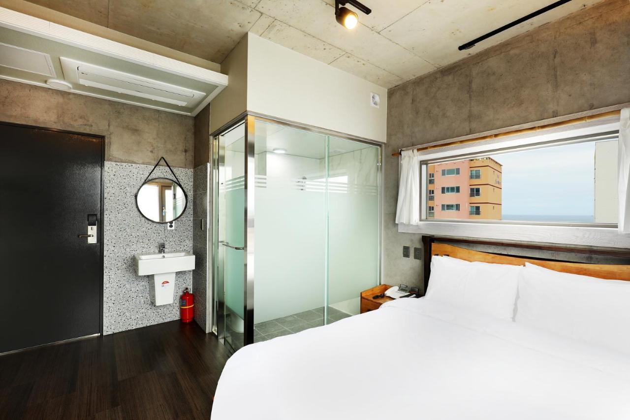 Cornerstone Hotel مدينة سيوجويبو المظهر الخارجي الصورة