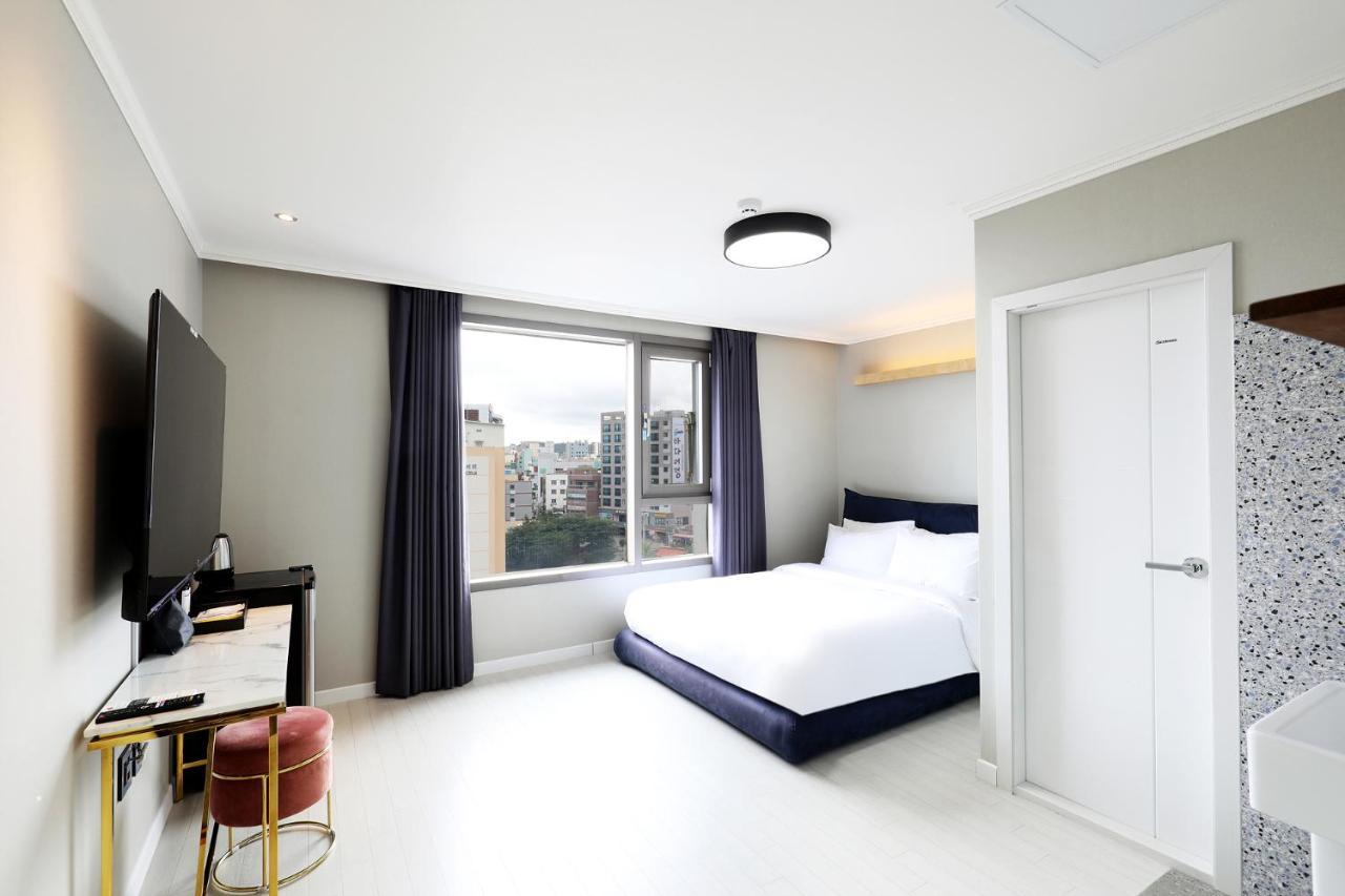 Cornerstone Hotel مدينة سيوجويبو المظهر الخارجي الصورة